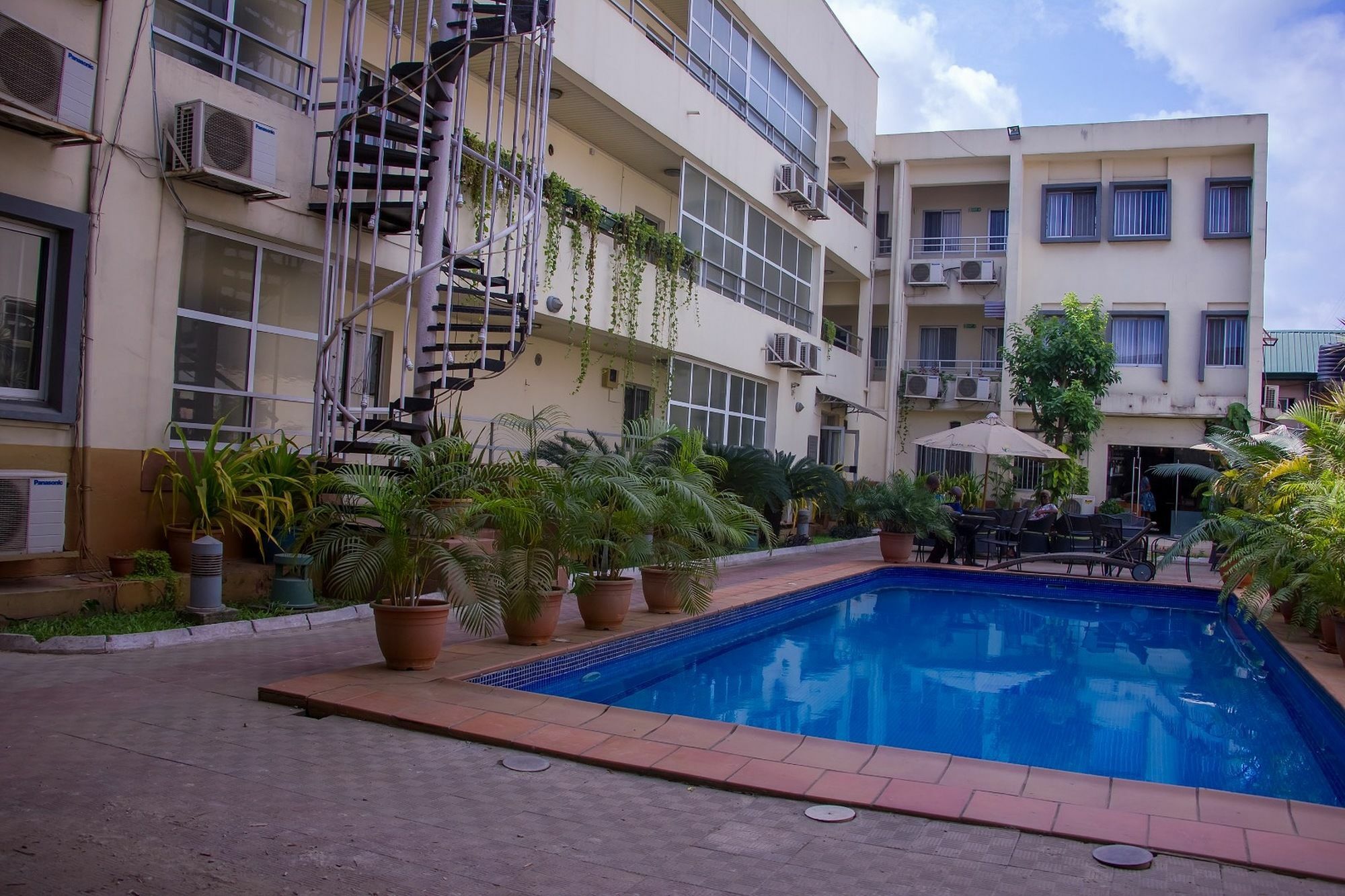 Cata Apartment Hotel And Spa Ikeja Exterior foto